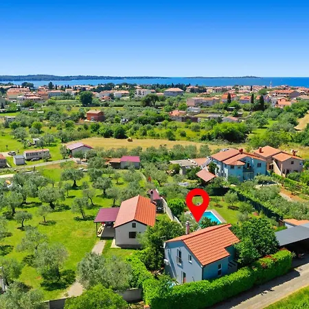 Villa Tina *